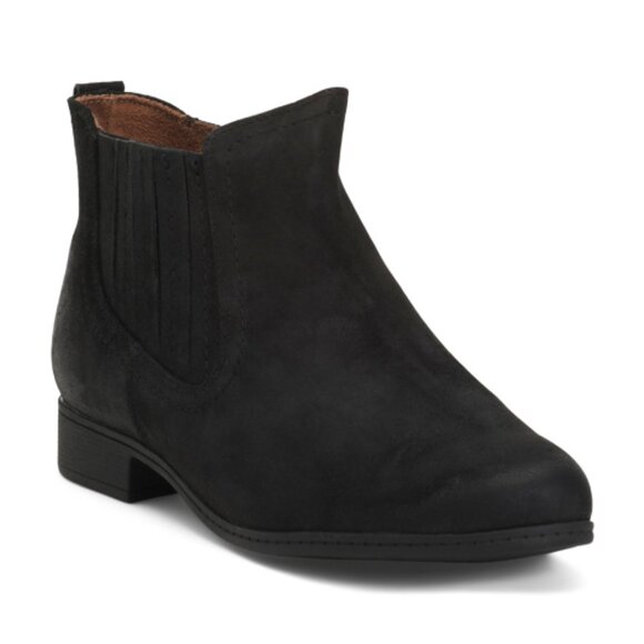 COBB HILL ROCKPORT Wide Suede Crosbie Panel Comfort Booties